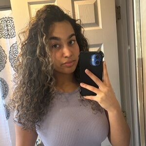 Meet your Posher, Alyhana